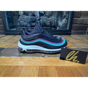 Women’s 6 Nike Air Max 97 Black Grape Athletic Running Shoes 921733-008